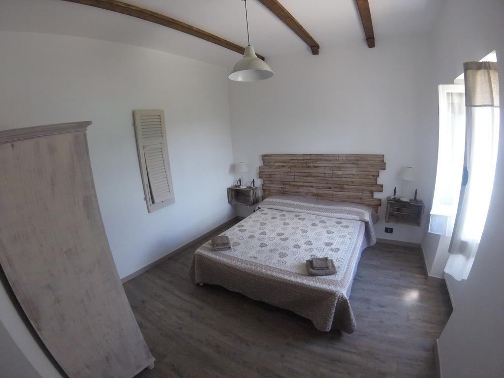 Agriturismo Dei Legi San Pietro Vara Exterior photo